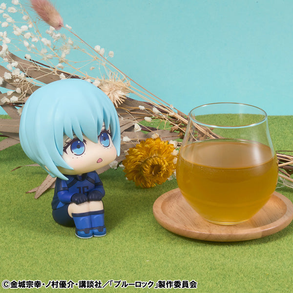 Look up BLUE LOCK (Yo Hiori / Tabito Karasu) 藍色監獄 (冰織羊 / 烏旅人)