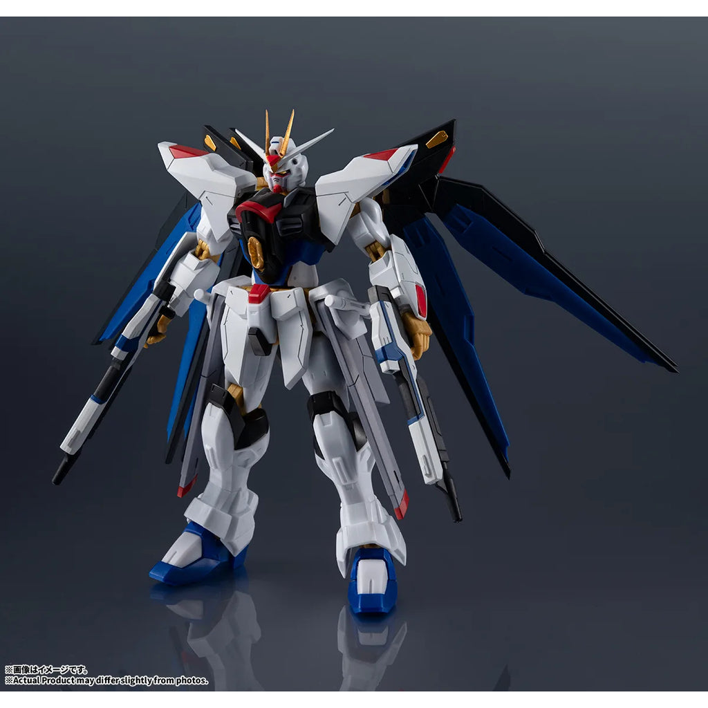 GUNDAM UNIVERSE ZGMF-X20A STRIKE FREEDOM GUNDAM RENEWAL 機動戰士 突擊 自由 高達