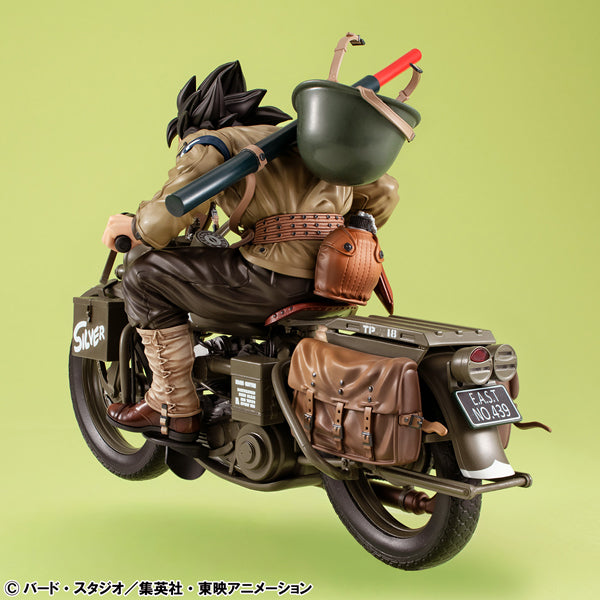 DESKTOP REAL McCOYEX Dragon Ball Z Son Goku & Bike 龍珠 悟空