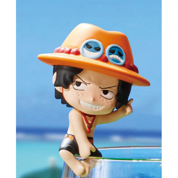 Ochatomo series ONE PIECE Pirates on Vacation (Box of 8) 海賊王 杯緣子