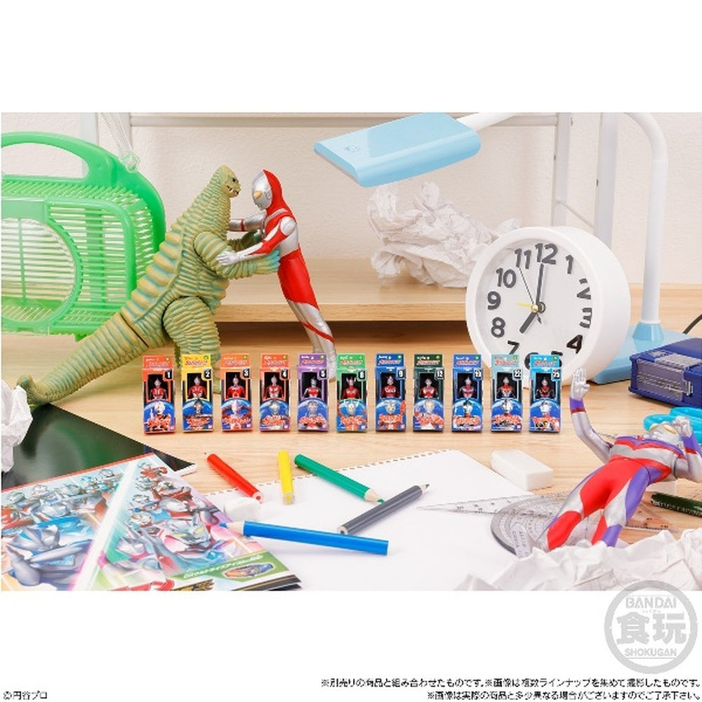 ULTRAMAN SOFVI PACKAGE CHARM & CHOCO SNACKS (pack of 10)