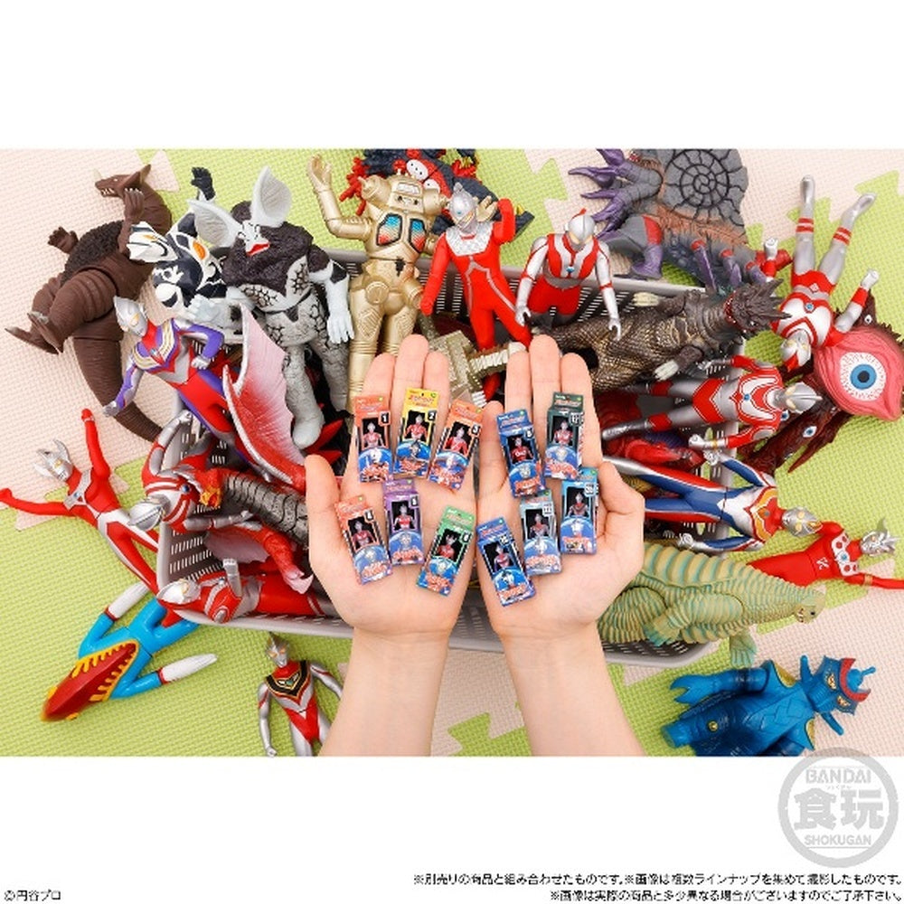 ULTRAMAN SOFVI PACKAGE CHARM & CHOCO SNACKS (pack of 10)