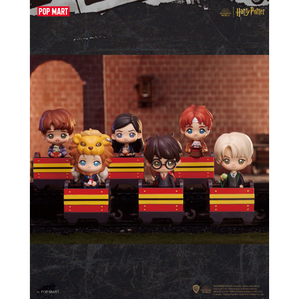 Pop Mart - Harry Potter Heading to Hogwarts series 哈利波特