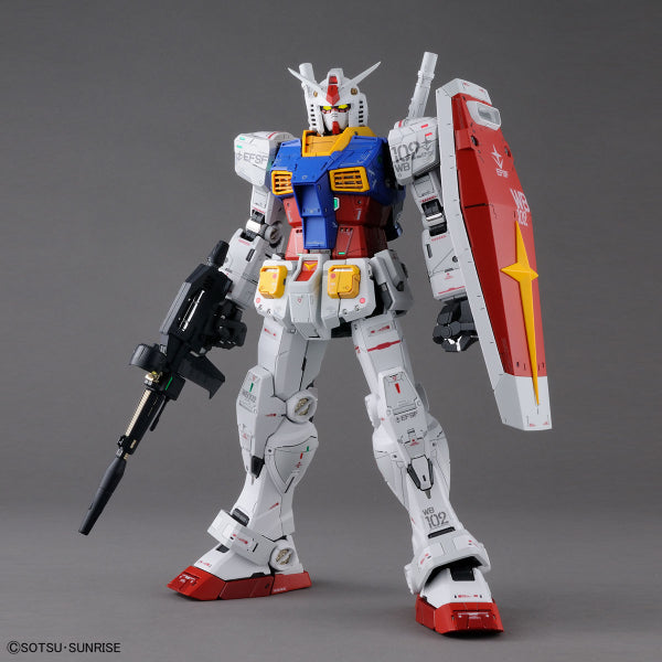 PG UNLEASHED 1/60 RX-78-2 Gundam (Nov 2021 resale ver.)