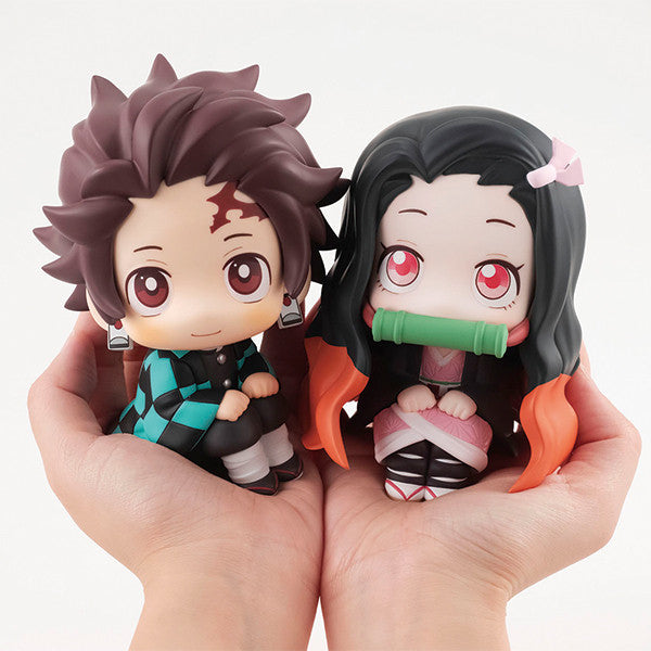 Demon Slayer Nezuko Figure - stare at you